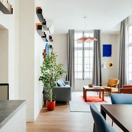 Edgar Louvre - Jour Aparthotel Parigi